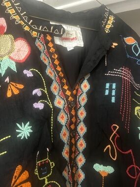 Johnny Was Black Embroidered Boho with pockets.  so pretty!